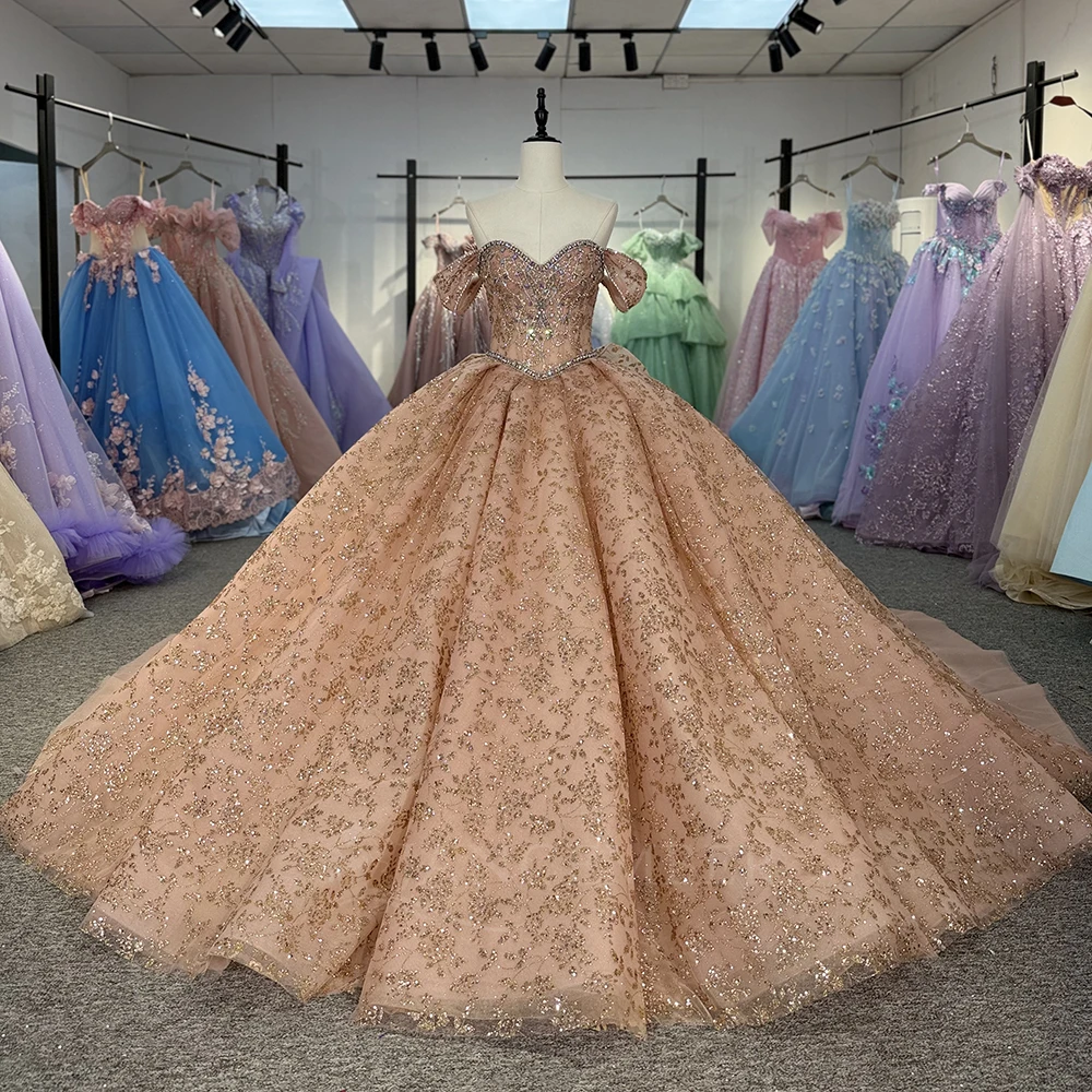

Luxury Quinceanera Dresses for 15 Anos Short Sleeves Ruched Vestidos Quinceanera Customized Court Train فساتين للمنا