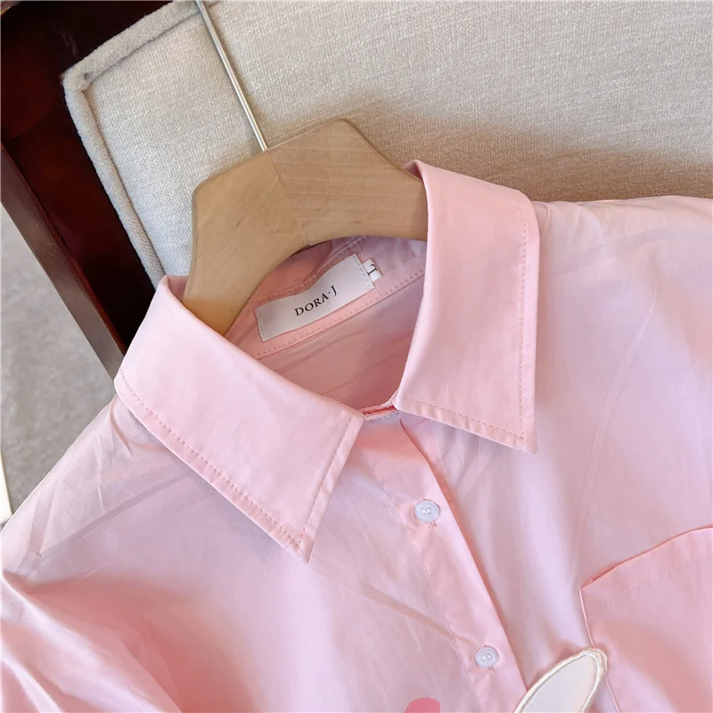 Camisa de manga comprida de coelhinho rosa feminina, casual, solta, de peito único, chique, doce, parte superior de bolso, moda primavera, outono