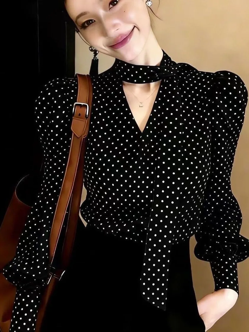 

Весна 2026: Женская блузка в горошек с поясом, рукавами-фонариками, модная, легкая, элегантная, премиум-класса, приталенная, с V-образным вырезом, длинная