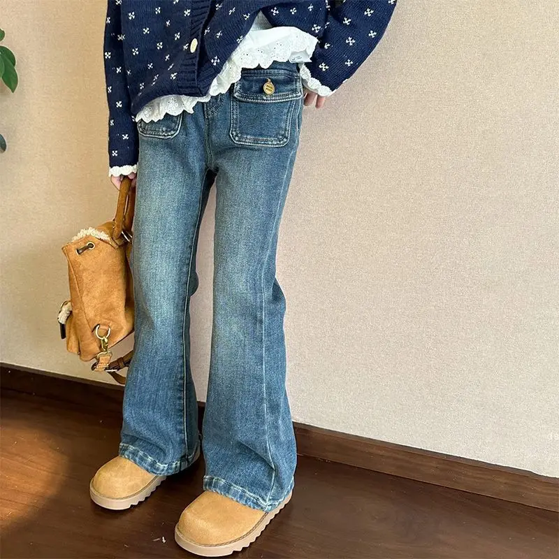 

2026 New Girls Fashion Bell-bottoms Teenage Kids Casual Flared Jeans Children Slim Denim Light Color Pants