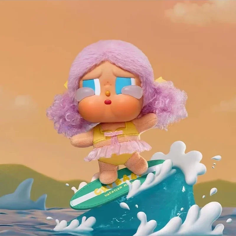 POP MART CRYBABY Seria Vacation Mode On Figurki Winylowe Blind Box Mystery Box Zabawki Kawaii Ozdoby Figurki Dekoracje Domu Model na Biurko