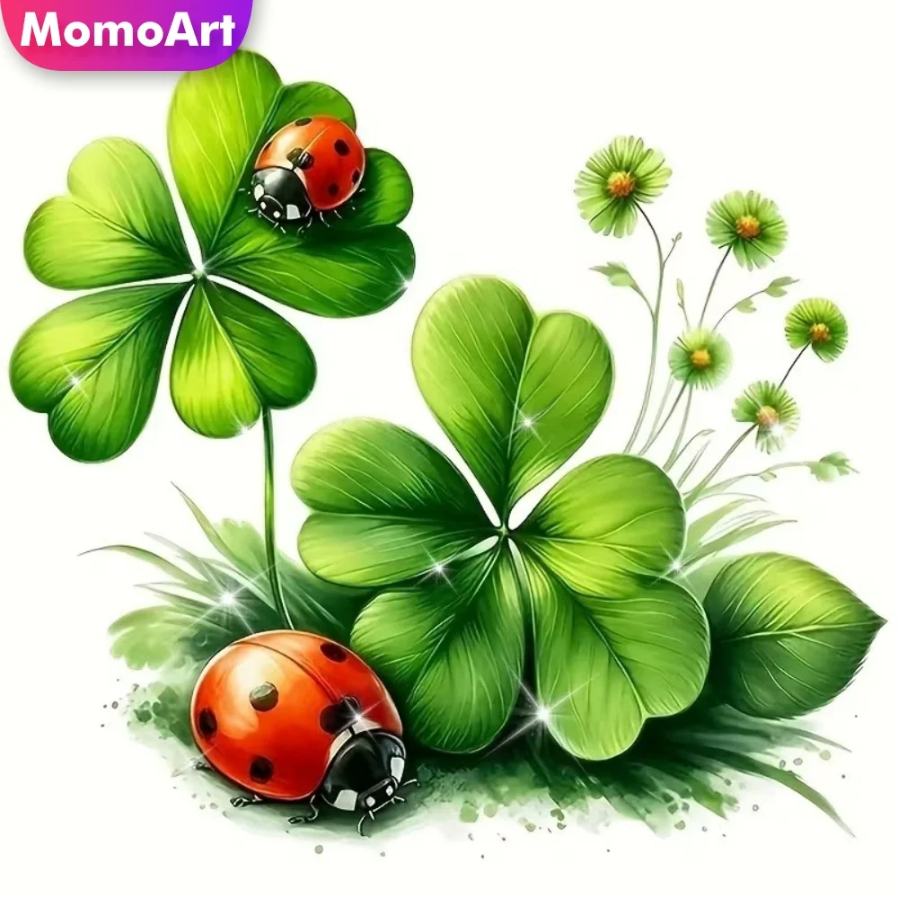 Momoart Kit DIY de Pintura Diamante com Mosaico de Trevo de Quatro Folhas e Joaninha, com Diamantes Quadrados e Redondos, para Bordado Artesanal e Presente