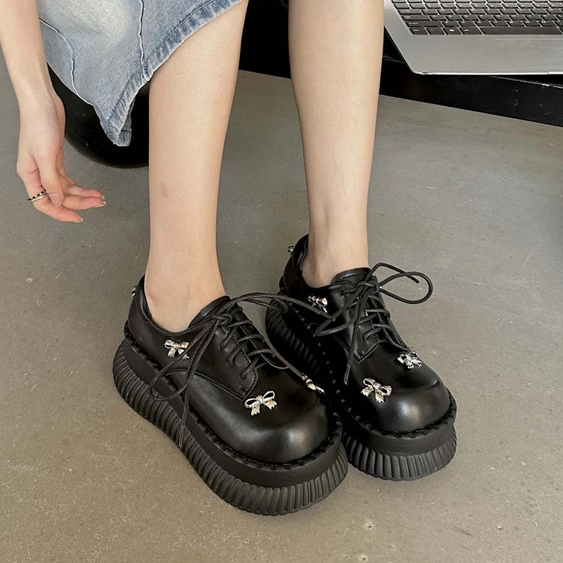 

New Street Rivet Buckle Wedges Mary Janes Women Pumps Black Lace Up Chunky Platform Lolita Shoes Woman Punk Gothic Cosplay Shoes