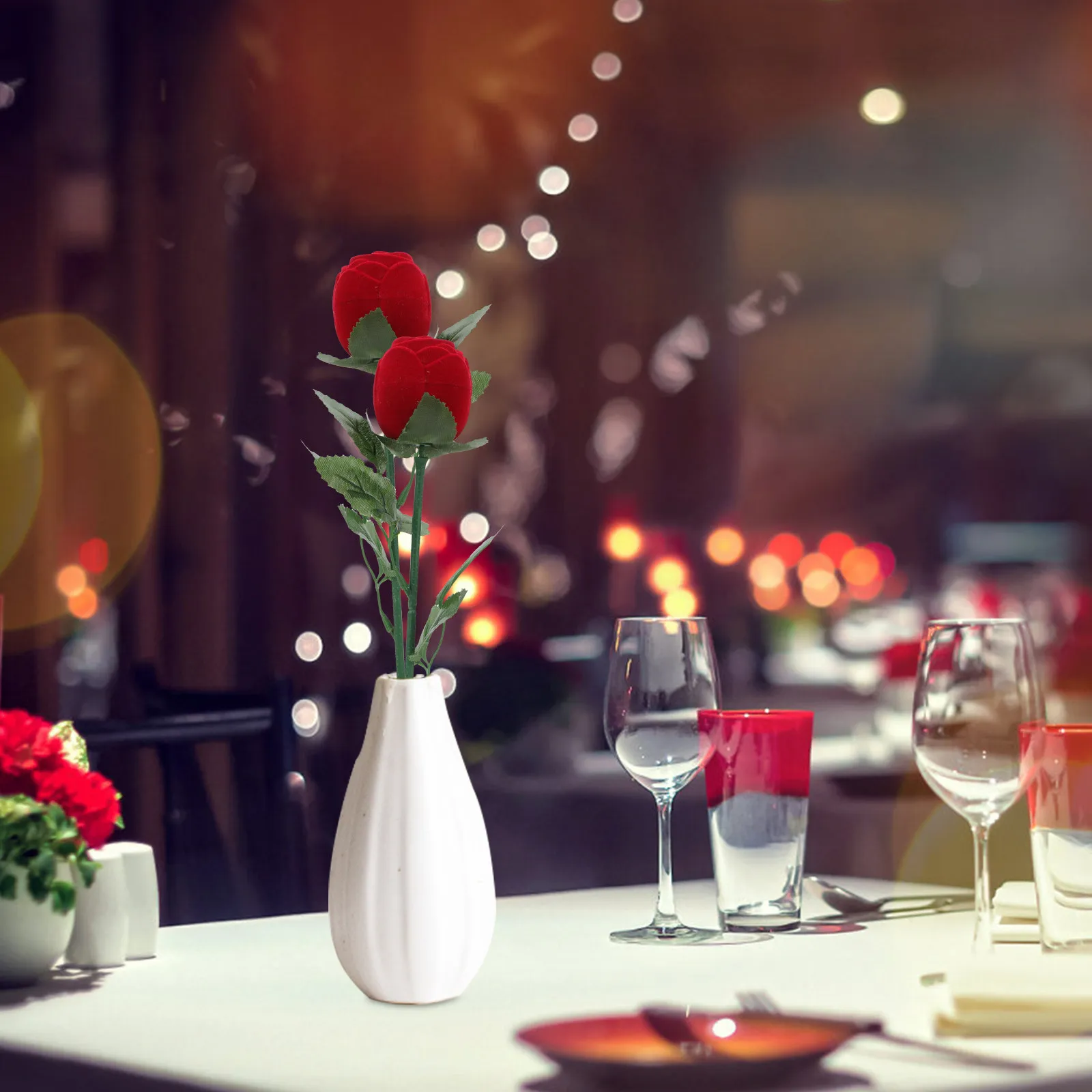 

2 шт. шкатулки для украшений в форме розы, элегантный контейнер для колец с реалистичным дизайном розы, изящный держатель для колец для помолвки, свадьбы, Дня святого Валентина