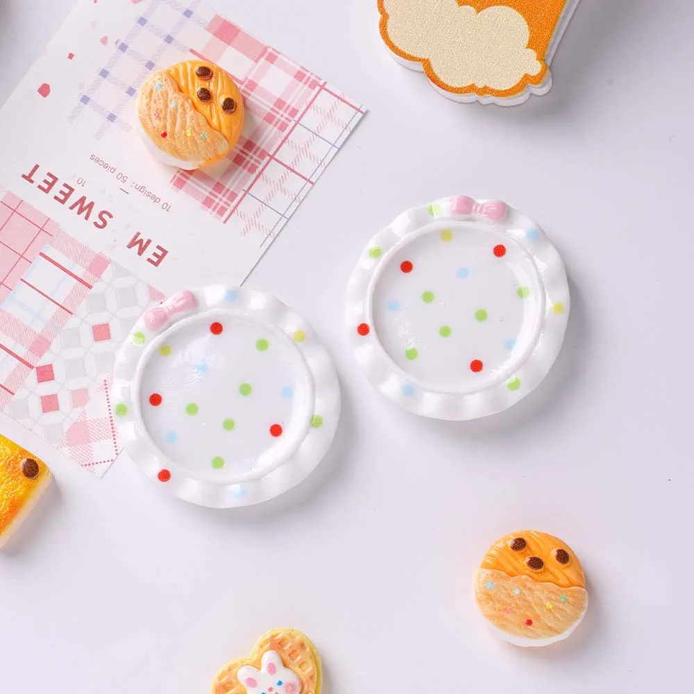 10Pcs Kawaii Wave Point Bowknot Dinner Plate Pendants Simulation DIY Jewelry Making Accessories for Clothing Decor