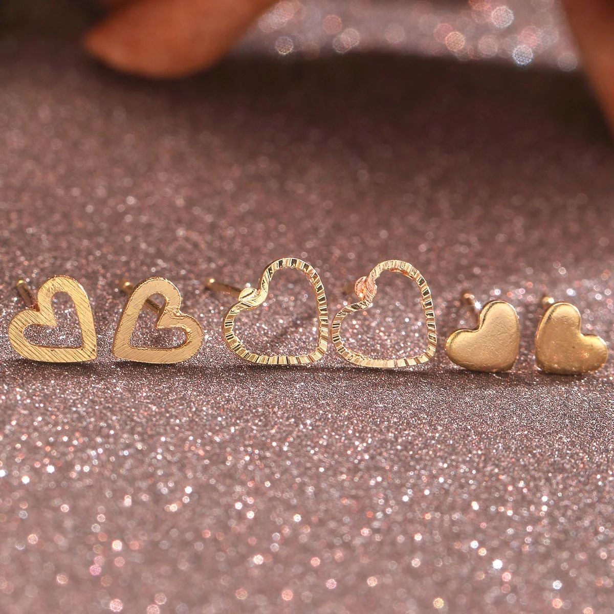 6 Pcs Gold Color Cute Heart Earrings Sets for Women Girls Simple Copper Metal Daily Wear Love Studs Earring Fashion Jewelry Gift