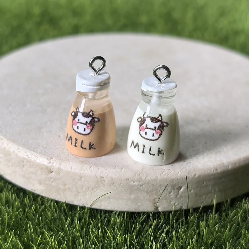 6Pcs Resin 3D Cow Milk Bottle Pendants