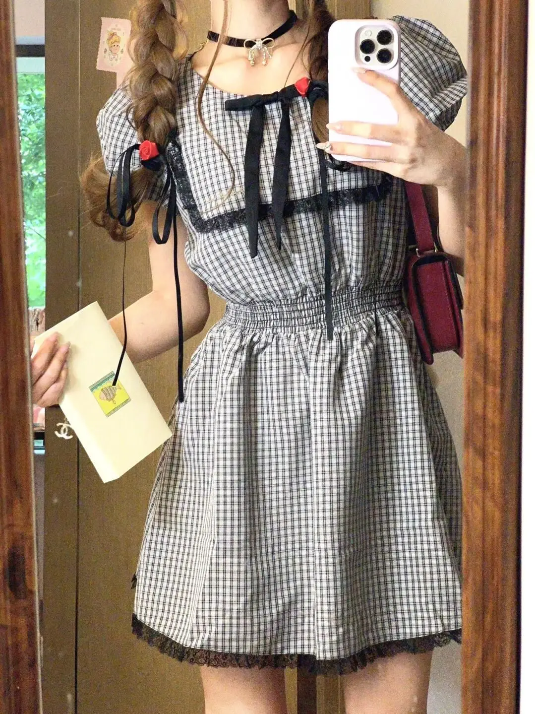 

French Bubble Sleeve Retro Bow Short Sleeved Plaid Dress for Women Summer New O-neck Sweet Waist Slimming A-line Short Dress