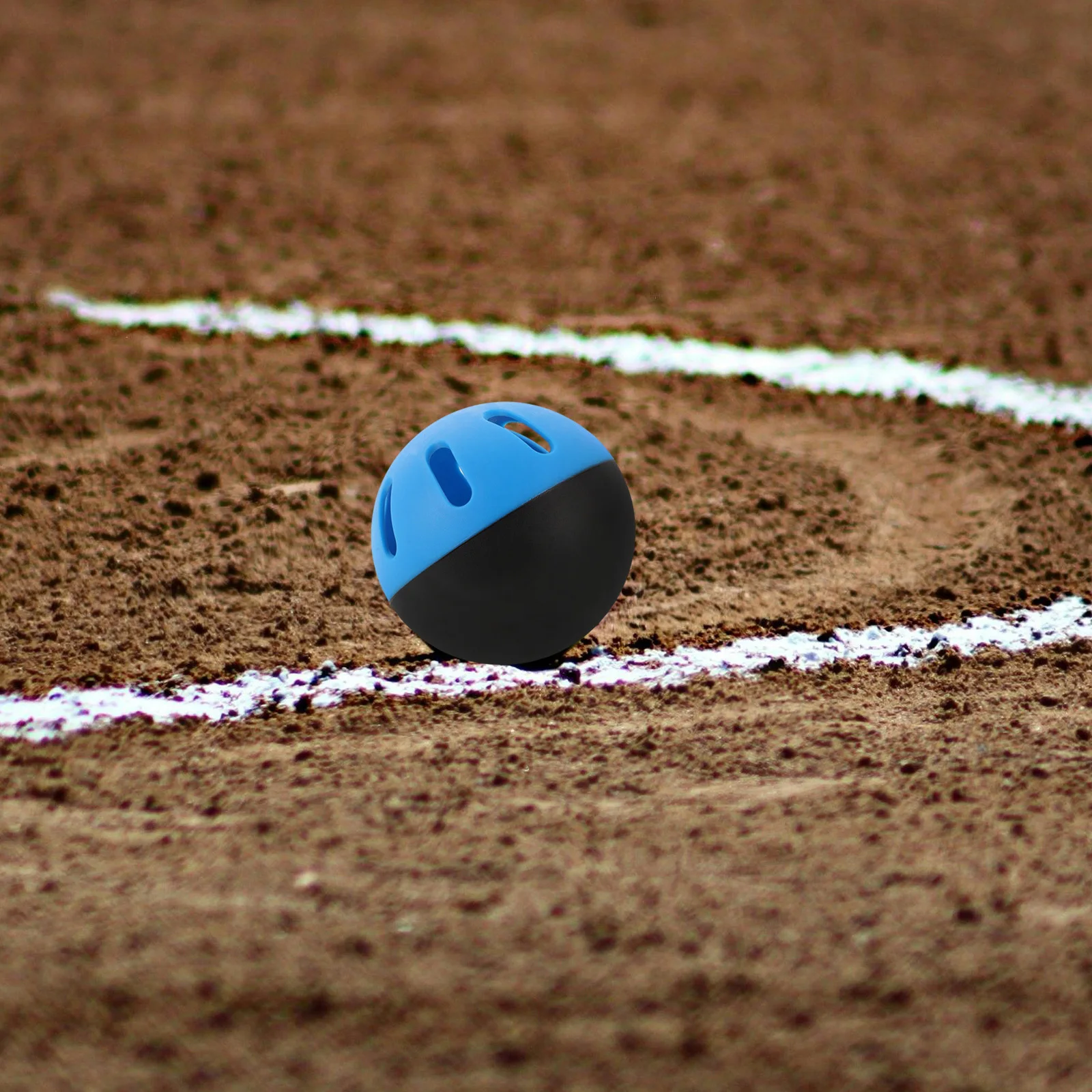 

2Pcs Eva Hollow Practice Baseballs Soft Lightweight Training Balls for Indoor Outdoor Batting Throwing Baseball Practice Sports