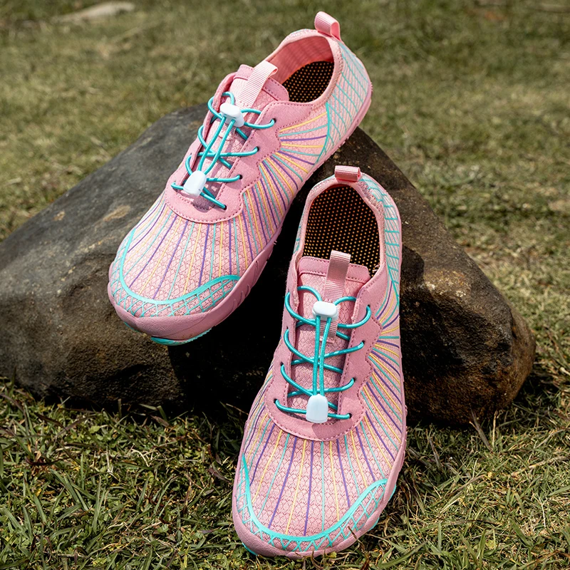 

New Fashionable Comfortable Swimming Shoes for Summer Breathable Soft Anti Slip Stream Tracing Shoes Simple Fitness Yoga Shoes