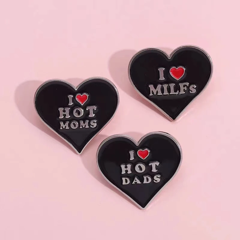 Black Heart Enamel Pins Brooch Bag Clothes Badge Gift Custom I Love MILFs MOMS DADS Accessories Jewelry Wholesale Free Shipping