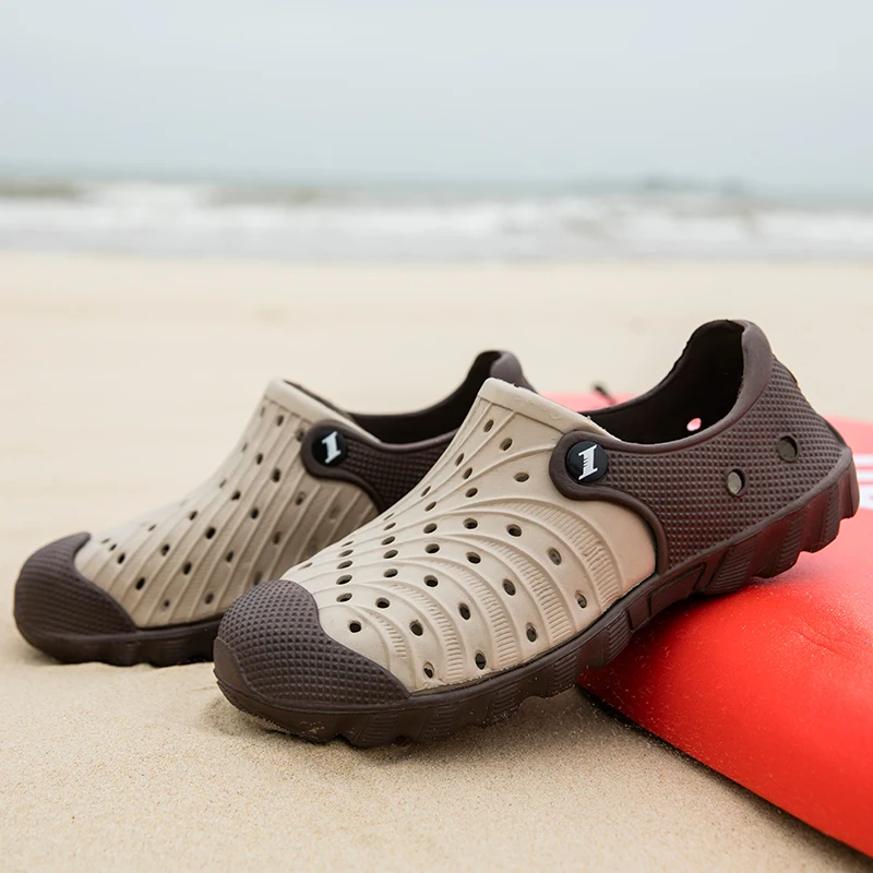 Trend Fit Daily Sneakers Warm Heat Retention Padding Inside, Water Resistant Exterior Resist Friction and Long Time Use