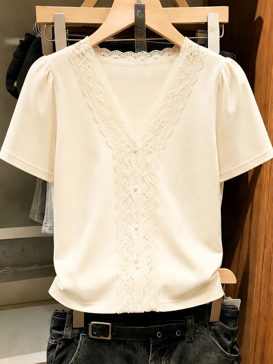 

V-Neck Lace Splice Short Sleeve Loose Knitted Top Elegant Slimming Summer Fashion Korean Style Straight Cut Silk Shirt