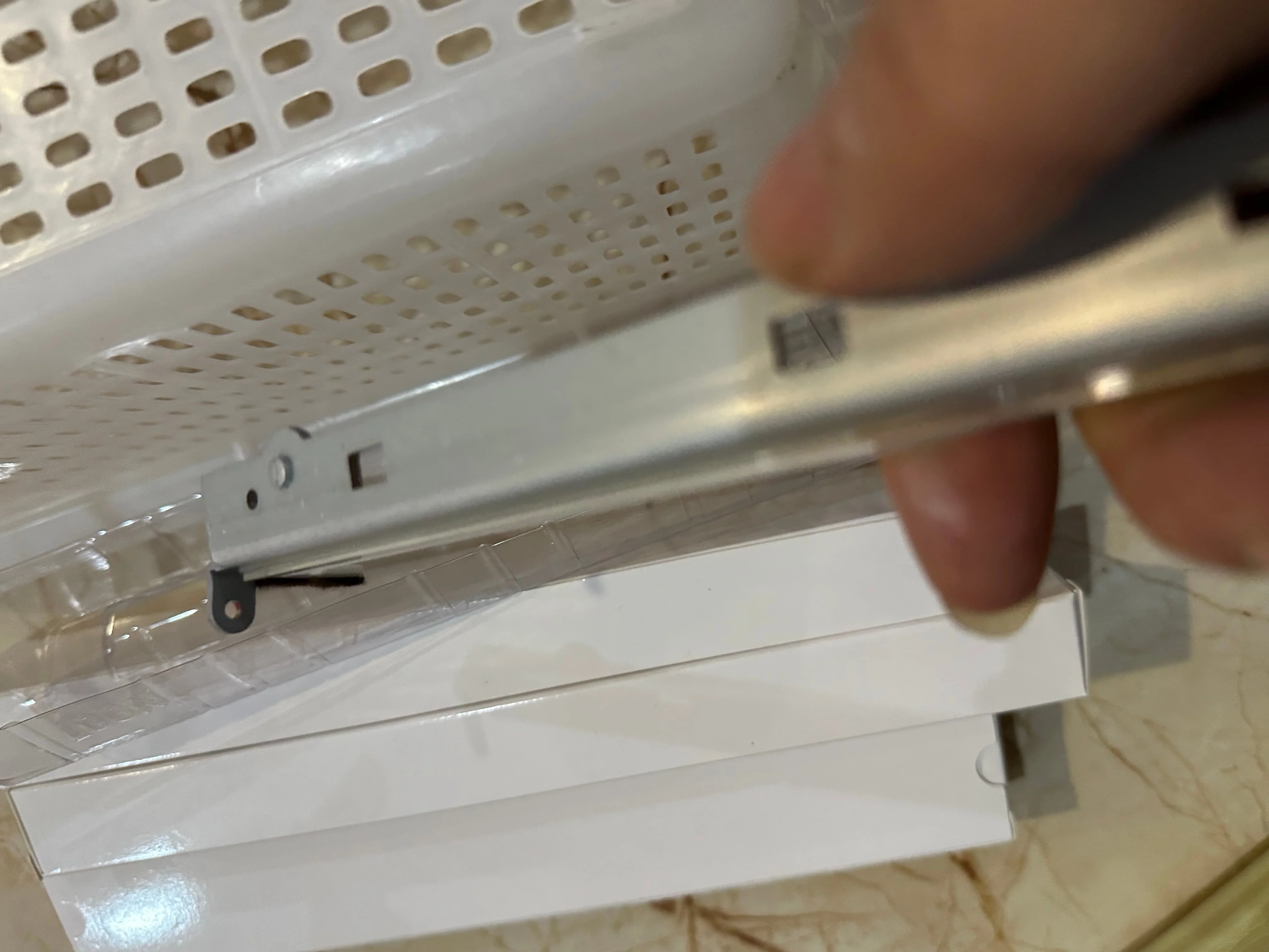 

1PC X RM2-6576-000 B5L24-67901 Transfer Belt Cleaning Blade for HP Color LaserJet M552 M553 M554 M555 M577 M578 E55040 E57540