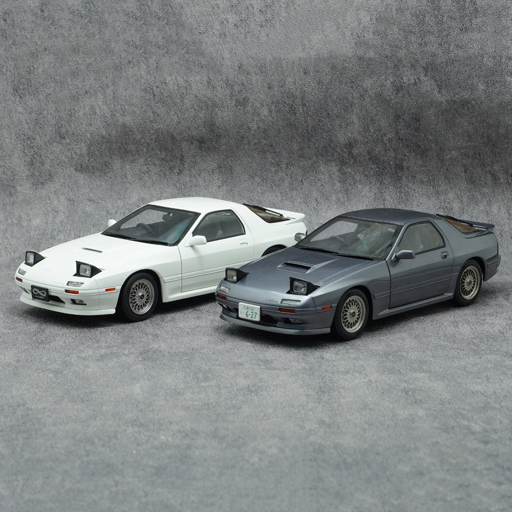 WHELART 1:18 modèle de voiture entièrement ouvert en alliage RX7 FC3S exclusif pour la Collection d'exposition HEC de pékin