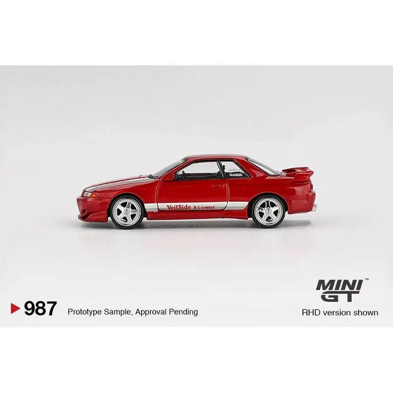 MINIGT 987 In Stock 1:64 Nissan Skyline GTR R32 VeilSide Combat