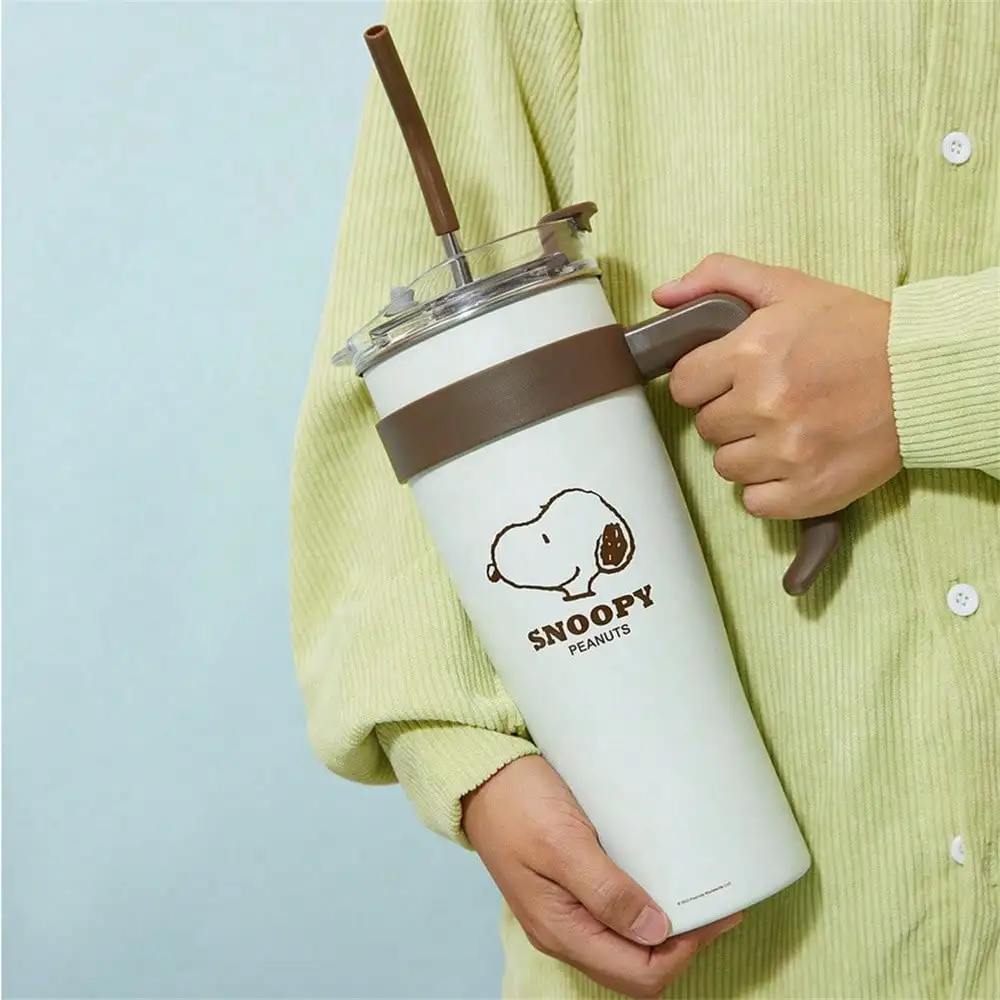 سنوبي سلسلة 1600 مللي/54.11 أوقية العملاق القش الصلب كوب أنيمي الكرتون المحمولة سعة كبيرة زجاجة ماء الترمس فنجان القهوة هدية