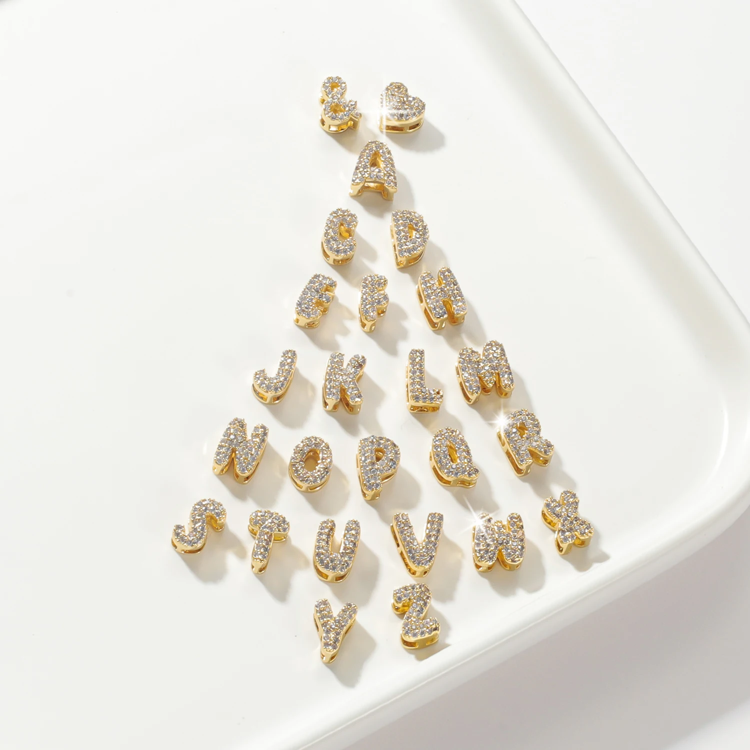 

Ожерелье с буквами-пузырьками на заказ, кулон в форме сердца с цирконием, позолоченная нержавеющая сталь 18 карат, персонализированные подарки на годовщину 2025 года для женщин