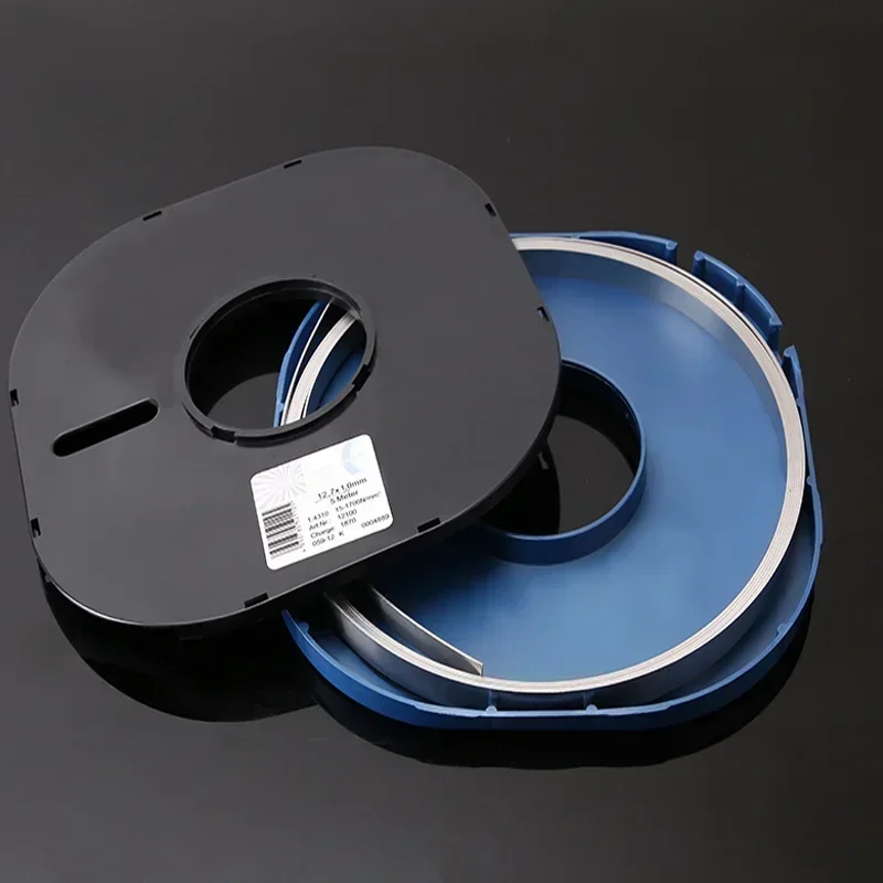 Piastra di liquidazione in acciaio inossidabile 304 ad alta precisione 0,005-1 mm Guarnizione di regolazione stampo H + S Piastra in acciaio al silicio da 12,7 mm 5 metri