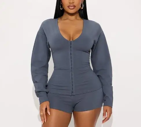 

Осень 2024, новый женский минималистичный однотонный однобортный комплект с глубоким вырезом и v-образным вырезом, облегающий топ, облегающий комплект из трех частей