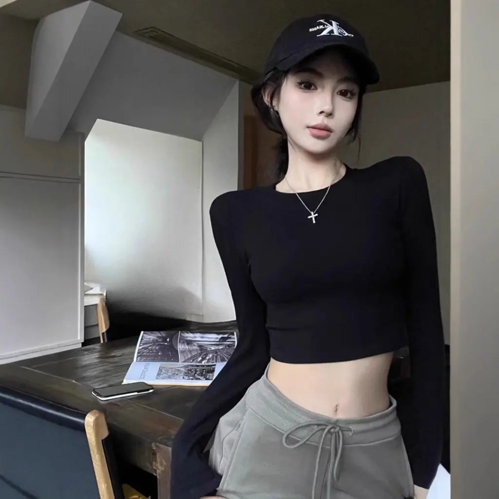 

Women's Slim-fit Long-Sleeved T-shirt Solid Color round Neck Simple Design Winter Base Layer Short Pure Color Inner Top