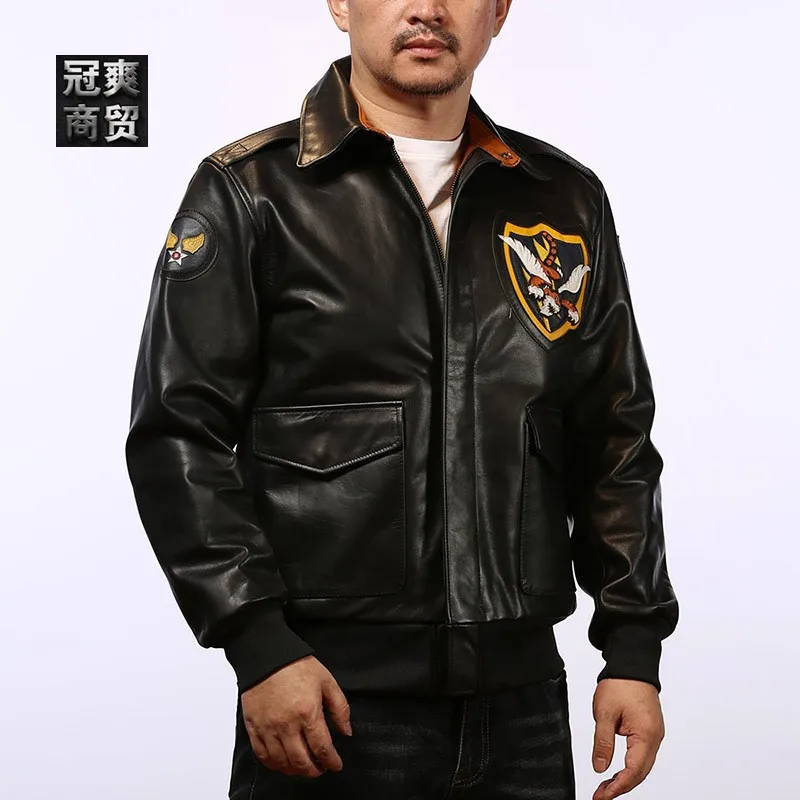 A men's three-dimensional leather with combination of and top-grain cowhide