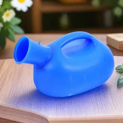 

Portable 2000Ml Urinal Bottle Spill Proof Plastic Urine Collector for Elderly Men Women Children Hospital Home Use