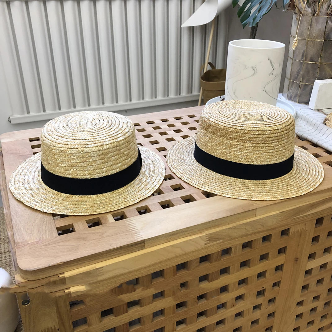 Luna&Dolphin Women Summer French Style Nature Straw Hat Balck White Ribbon UV Cut Temperament Flat Hepburn Big Eaves Sunhat Cap