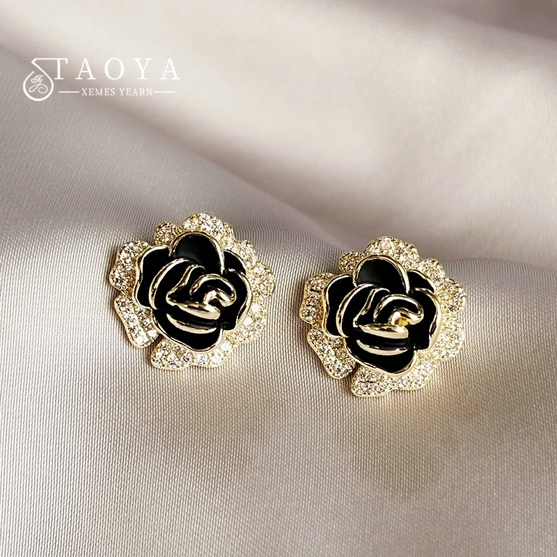 French Luxury Design With Micro Inlaid Zircon Black Camellia Shaped Earrings Exquisite Accessories For Women's Jewelry at Party