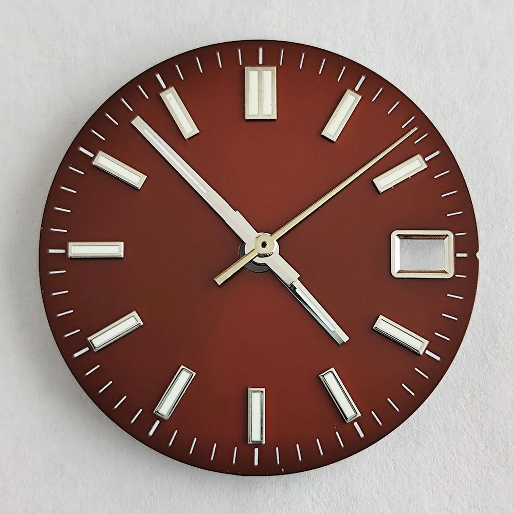 قرص ساعة NH35 28.5 ملم قرص معدل قرص أخضر مضيء ملحقات ساعة معدلة NH35 عقارب مناسبة لحركة NH35 NH36