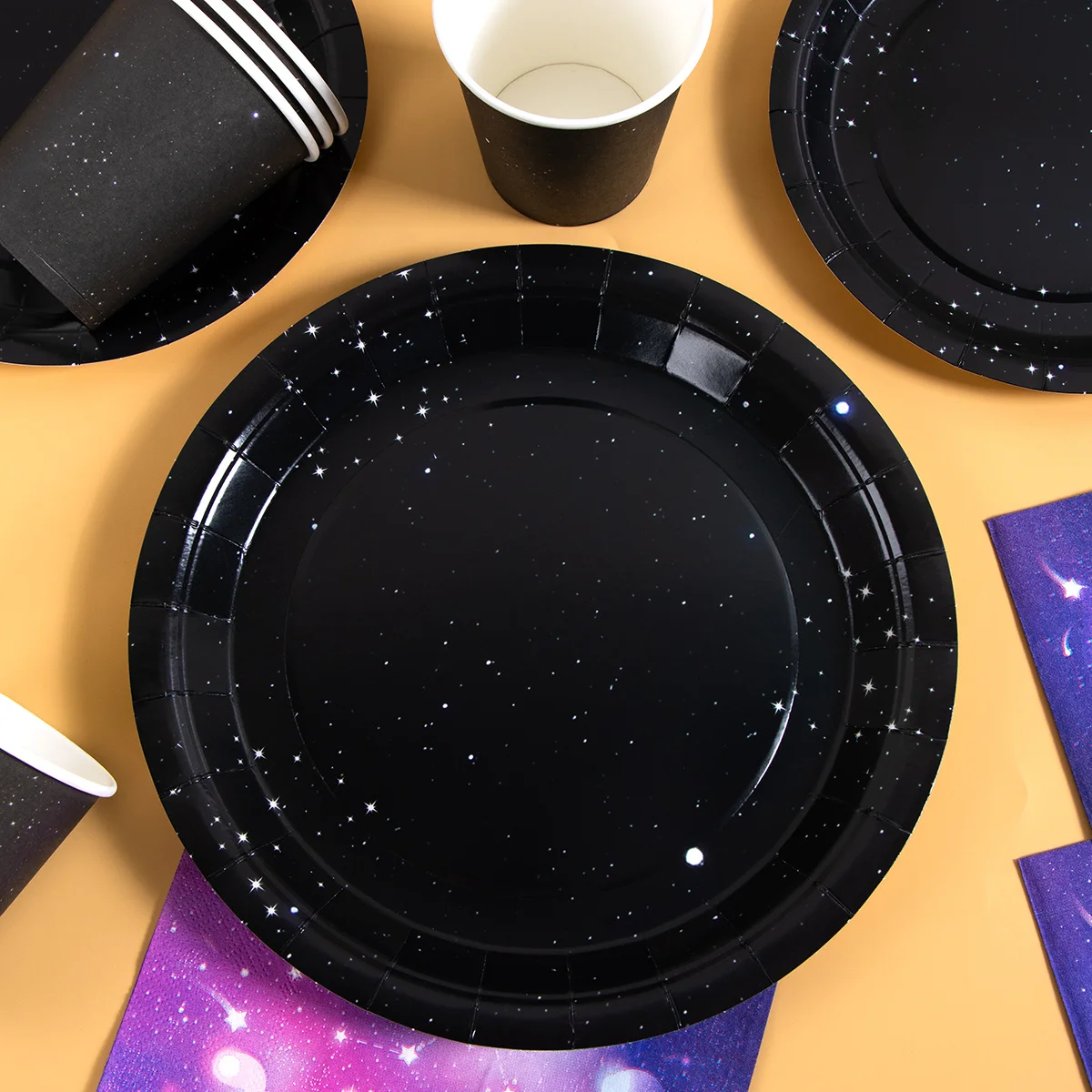50Pcs Disposable Plates with Black Starry Sky Design Convenient and Elegant Kitchen Tableware No Washing Required