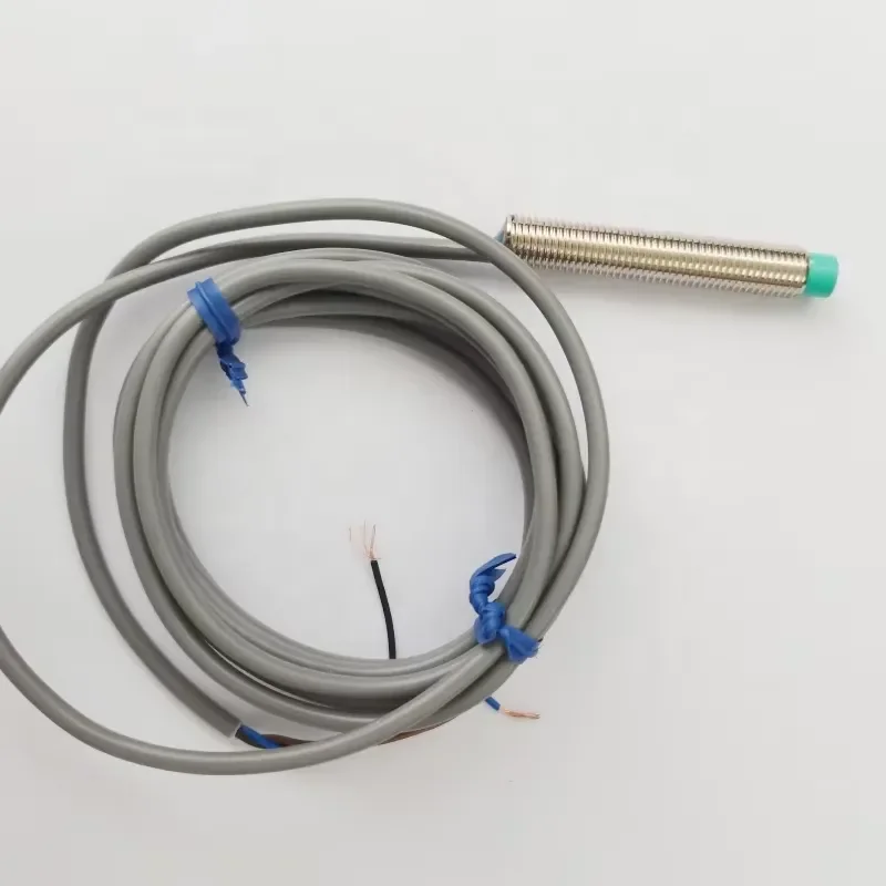 2026 Hot！ M8 4mm TRD08-4DP PNP Npn Output Proximity Sensor Standard Amplifier Digital Interface