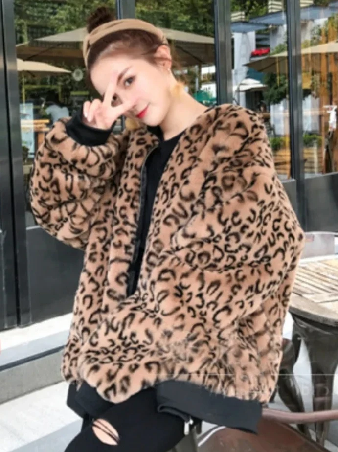 

2025 New Leopard Print Faux Fur Jacket Women's Fashion Medium Long Coat Winter Warm Zip Up Outerwear Casual Street Style