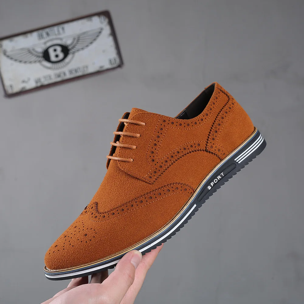 New Men's Brogue Shoes Suede Leather Low Top Loafers British Retro Style Casual Comfortable Plus Size Wide Width Antique Shoes