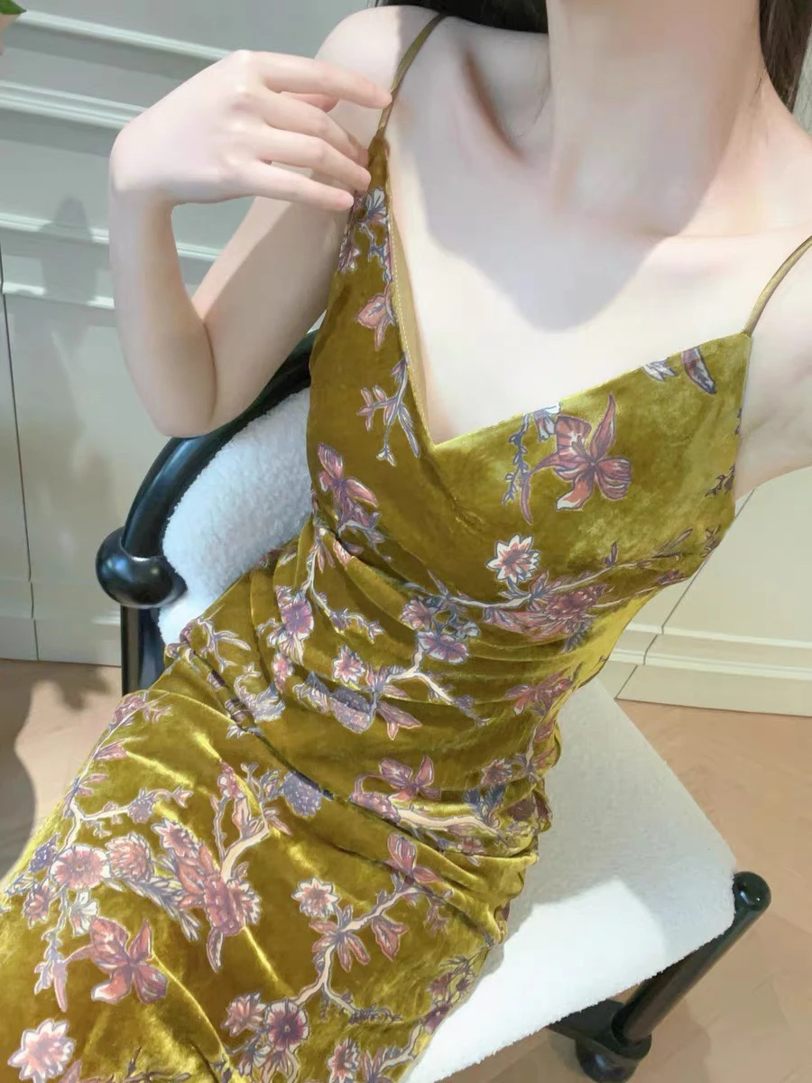 

Ele High-Waist Velvet Dr Women's Adjustable Strap Long Evening Gown Floral Embroidery Svel Zipper Bal Sle