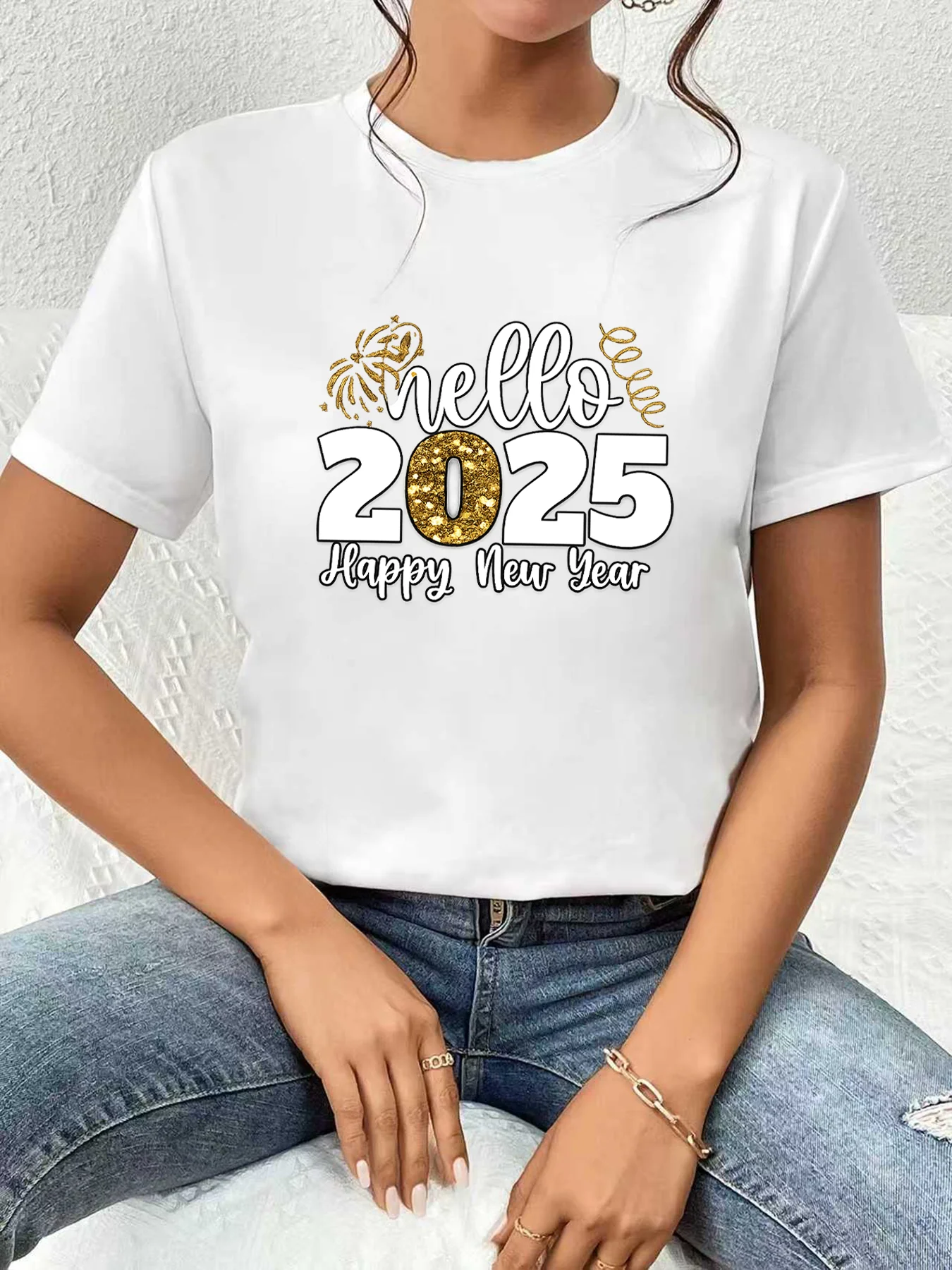 

【WDS034】Креативная женская футболка с принтом 2025 года, с круглым вырезом, больших размеров, летняя, повседневная, с коротким рукавом, уличный стиль, универсальная