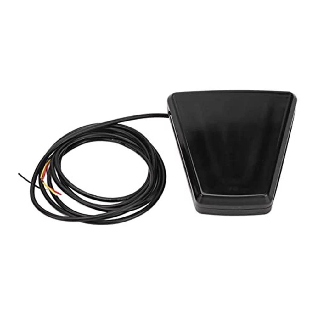 

Задний светодиодный фонарь для автомобиля V-образной формы с 5-кратным миганием при активации тормоза, боковыми габаритными огнями и противотуманной фарой