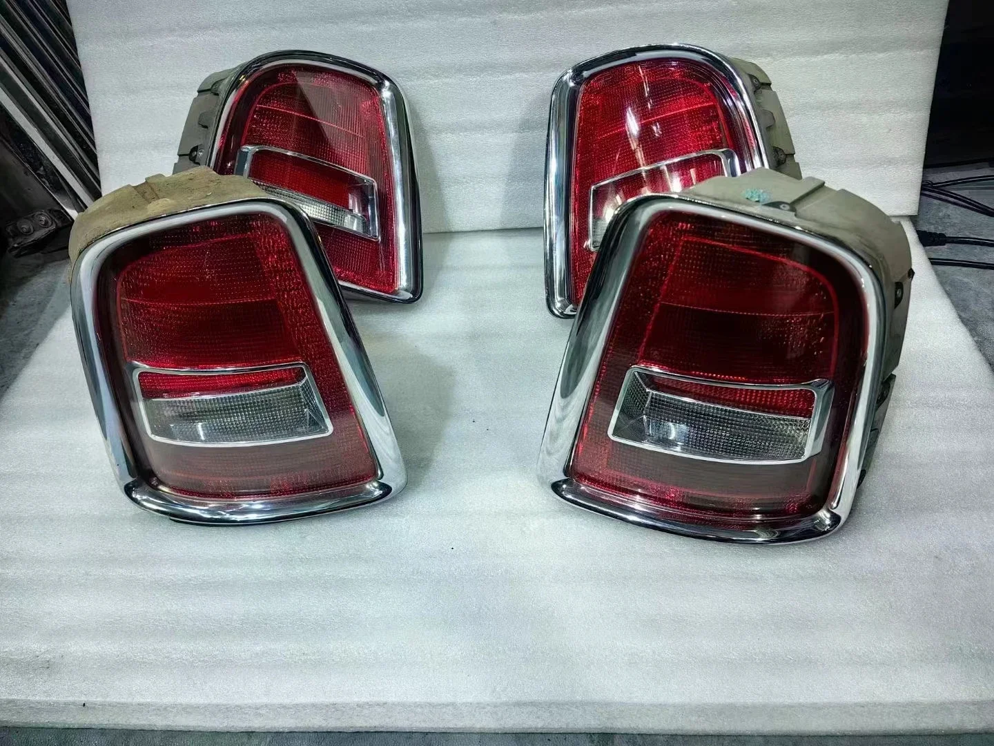 Left and Right Rear Tail Light for  Phantom Obsidian Guster 12V Voltage Old to New Model Switch