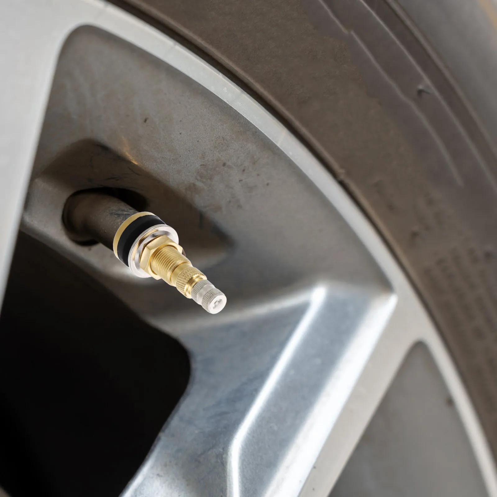 

Copper Valve Stem Heavy Duty Tractors Trucks Agricultural Vehicles Durable Easy Inflate Tubeless Tire Car Valve Stem