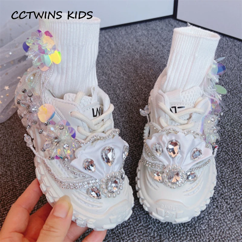 Girls Shoes 2023 Kids Fashion Running Sports Chunky Sneakers Toddler Brand Handmade Princess Shoes Children Pearls Flowers Flats