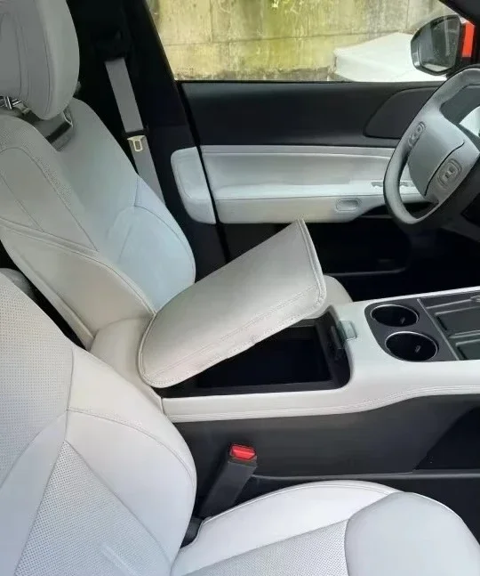 Vip Car Box Single Multi-functional With Large Storage Space  Vito W447 Armrest Box for Vito V Class W447 Mpv