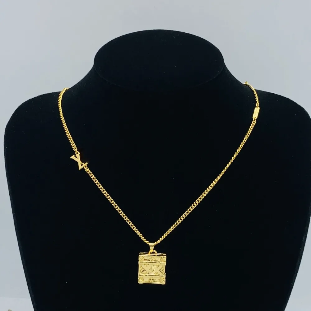 

2025 New Trendy Necklace Cool Hip Hop Street Style Jewelry for Men Women Couples Gift