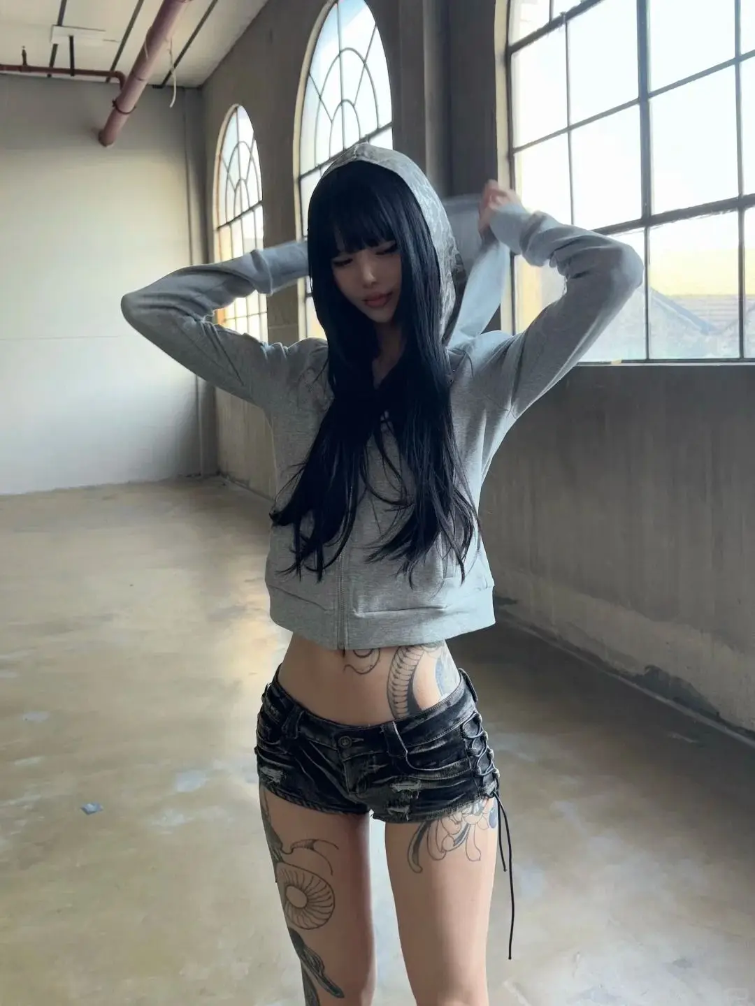 Y2k Shorts Punk Wash Black Strap Denim Super Shorts Women Low Waist Slim Fit Hip Hot Pants