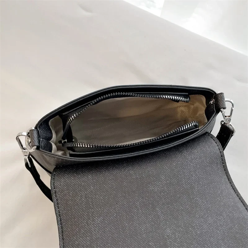 سلسلة حقيبة صغيرة حمل تحت الإبط المتسوق محفظة المرأة تنوعا ريترو بولي Leather الجلود الكتف حقيبة كروسبودي مصمم حقيبة يد للسفر