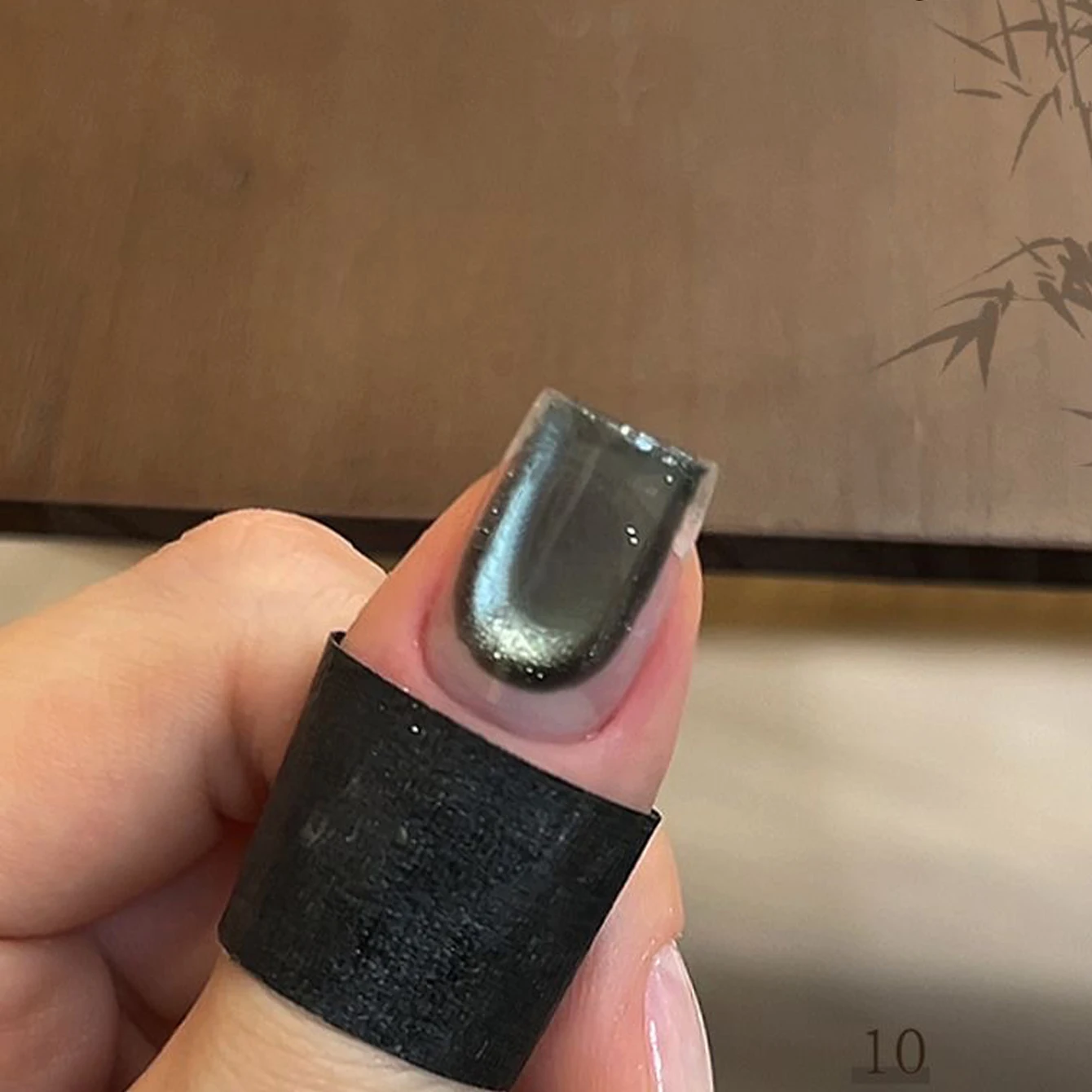 MIANEL 10ML Rauchgrauer Katzenaugen-Gel-Nagellack 2026 Neuer Trend, Funkelnd & Schmeichelnd, Grauton Glasperlen Katzenaugen-Nägel – Detail 16