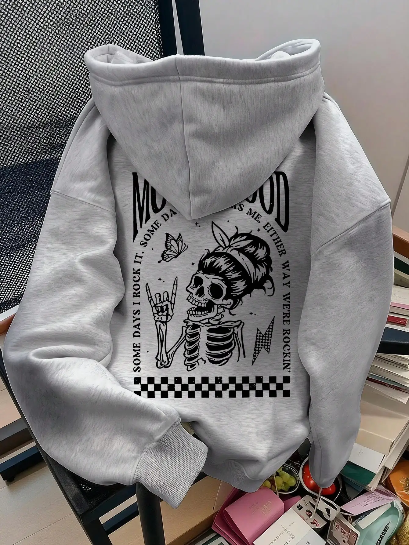 Women's Rock Skull Graphic Hoodie with Bow & Checkered Pattern, Loose Fit Winter Sweatshirt