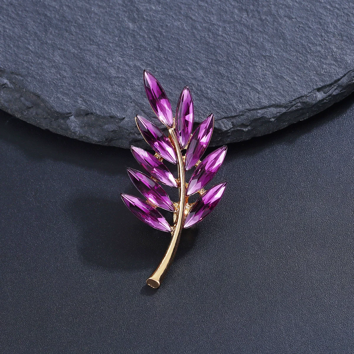 Fashionable Eight-pointed Star Brooch Pin High-End Retro Women's Fashion Accessories Pin Clothing Decoration Chinese Brand