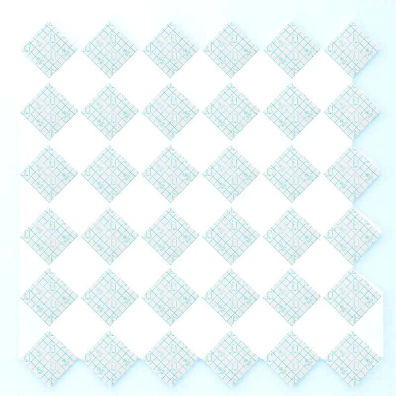 

100Pcs Makeup Palettes Liquid Foundation Pallet Reusable Hand Mixing Plates for Salon Home Use Adhesive Skin-Friendly