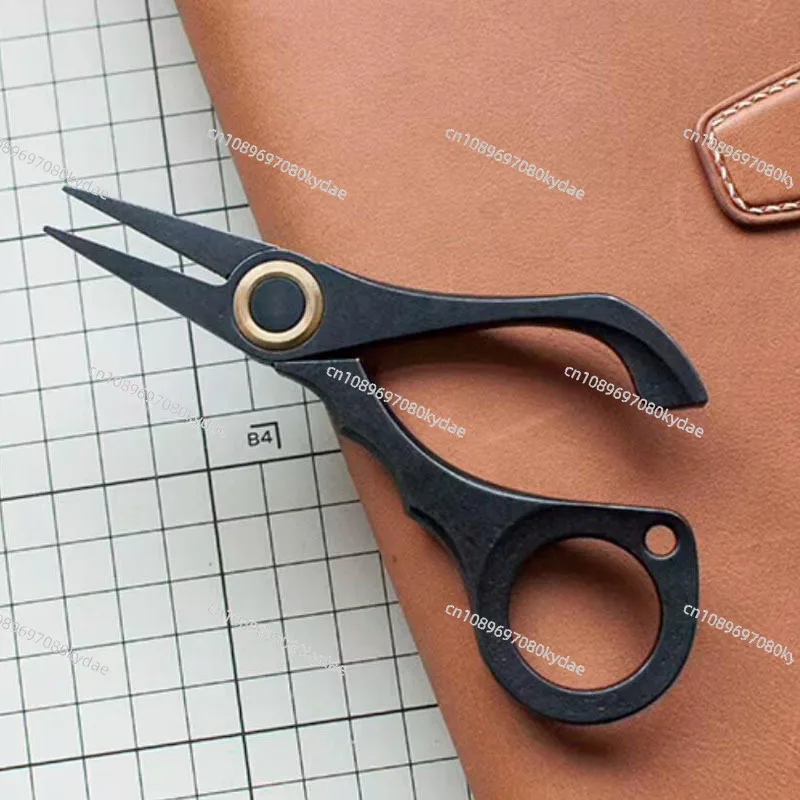 High Hardness Stainless Steel Needle Pulling Pliers DIY Hand Sewing Tweezers Tool for Leather Craft Garment Stitching Work
