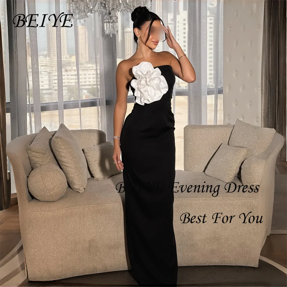 BEIYE Elegante Zwarte Schede Avondjurken Vrouwen Bloem Strapless Mouwloze Slit Open Back Prom Dress Party Gown Aangepast